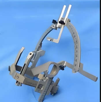 DC-LTJ-4 东诚颅脑手术头架